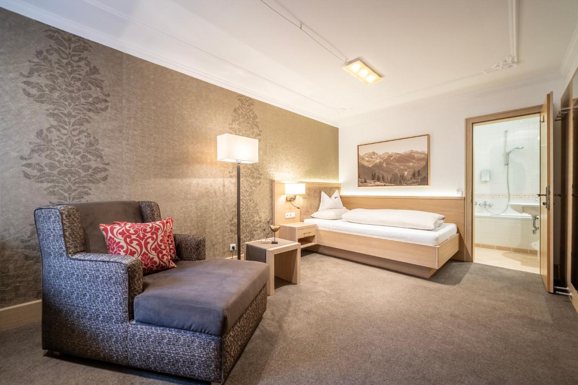 Alpenhotel Ischglerhof Екстер'єр фото