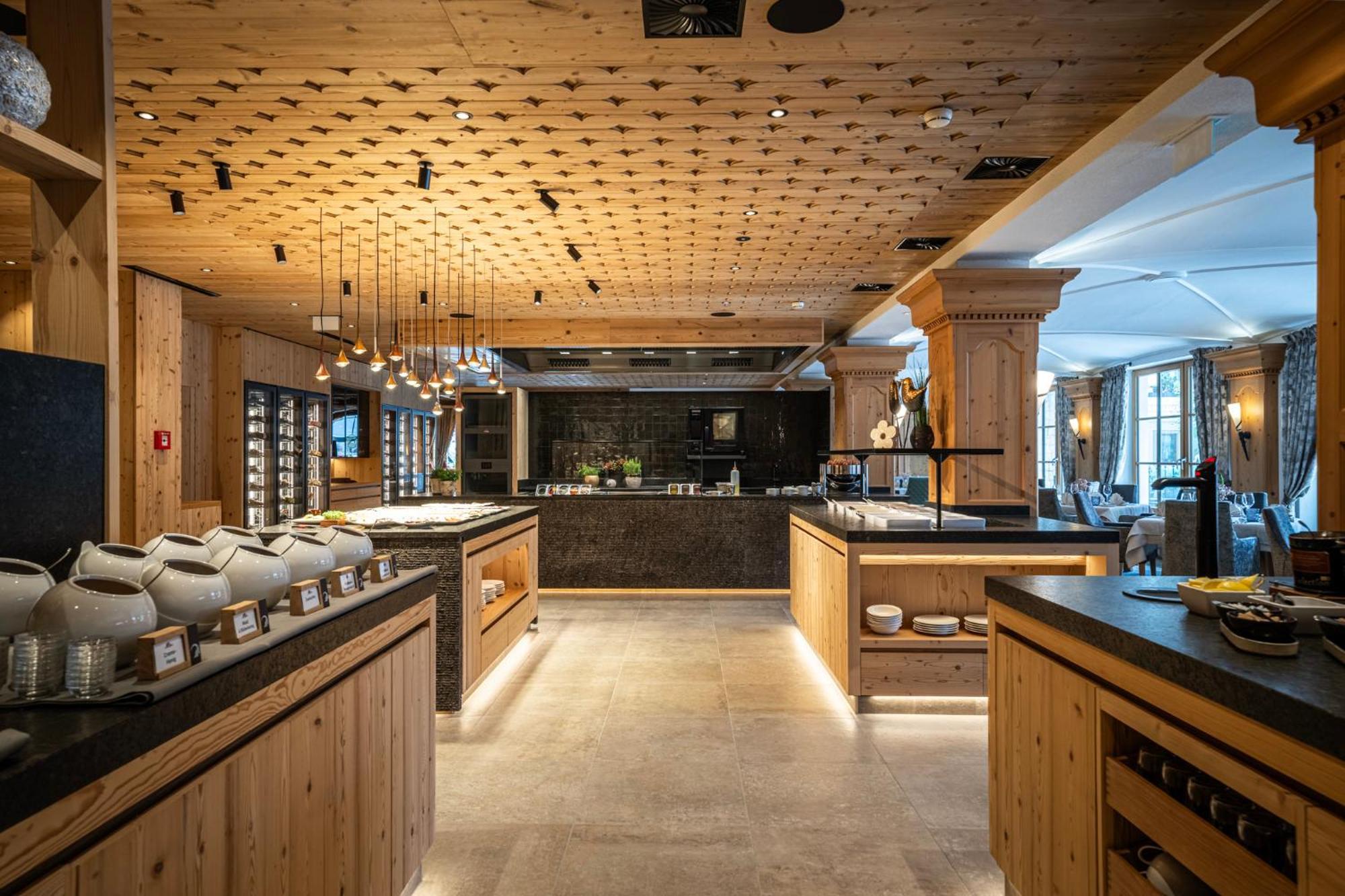 Alpenhotel Ischglerhof Екстер'єр фото